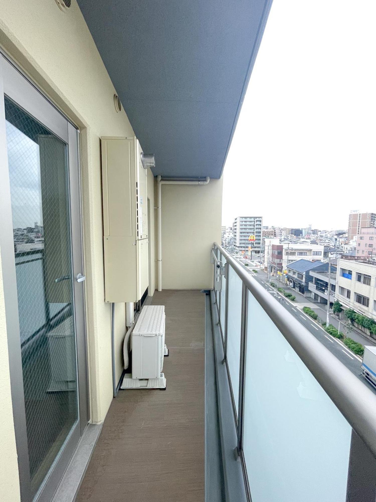 Shinkou House Ue Lejlighed Osaka Eksteriør billede