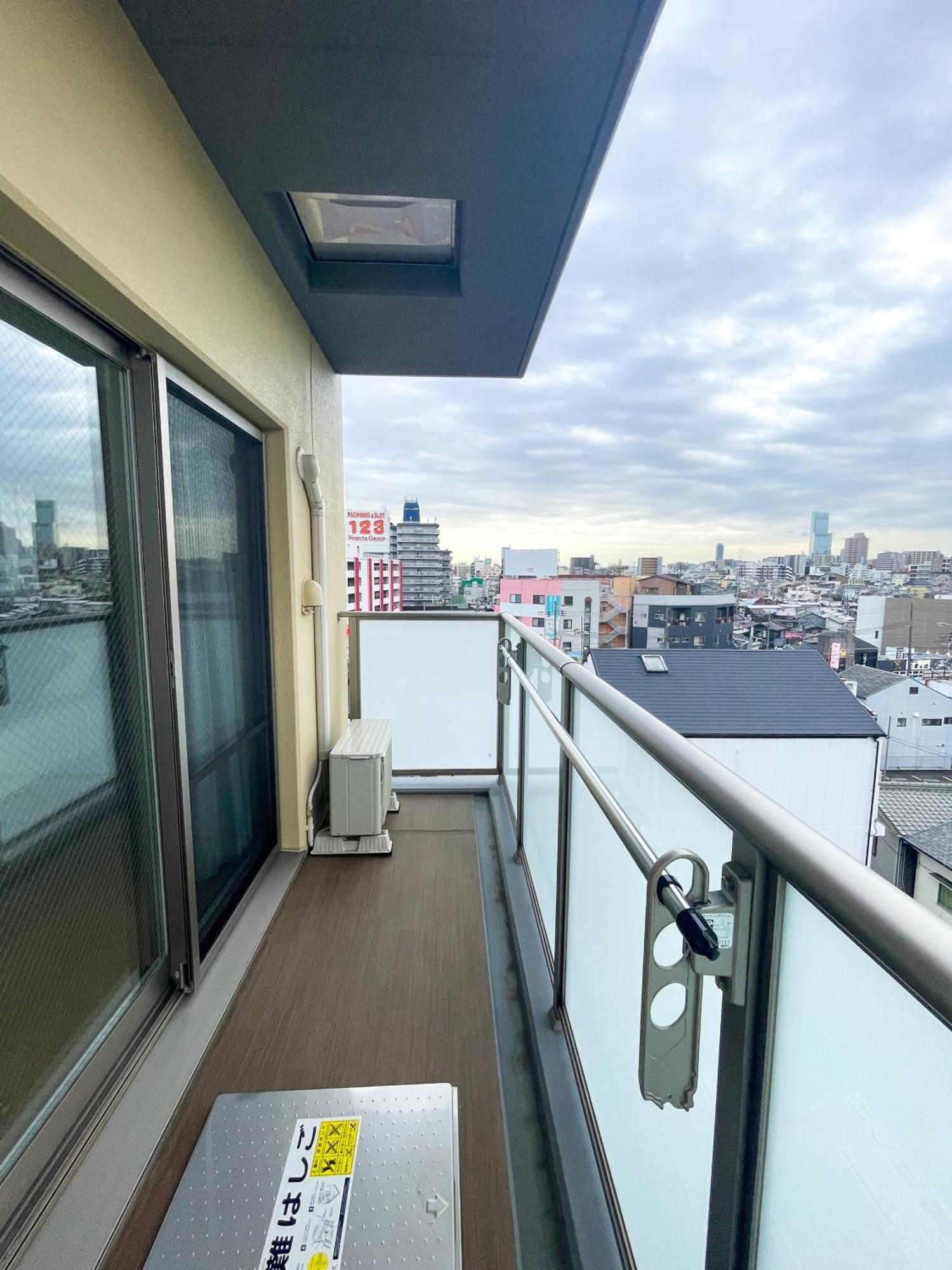 Shinkou House Ue Lejlighed Osaka Eksteriør billede