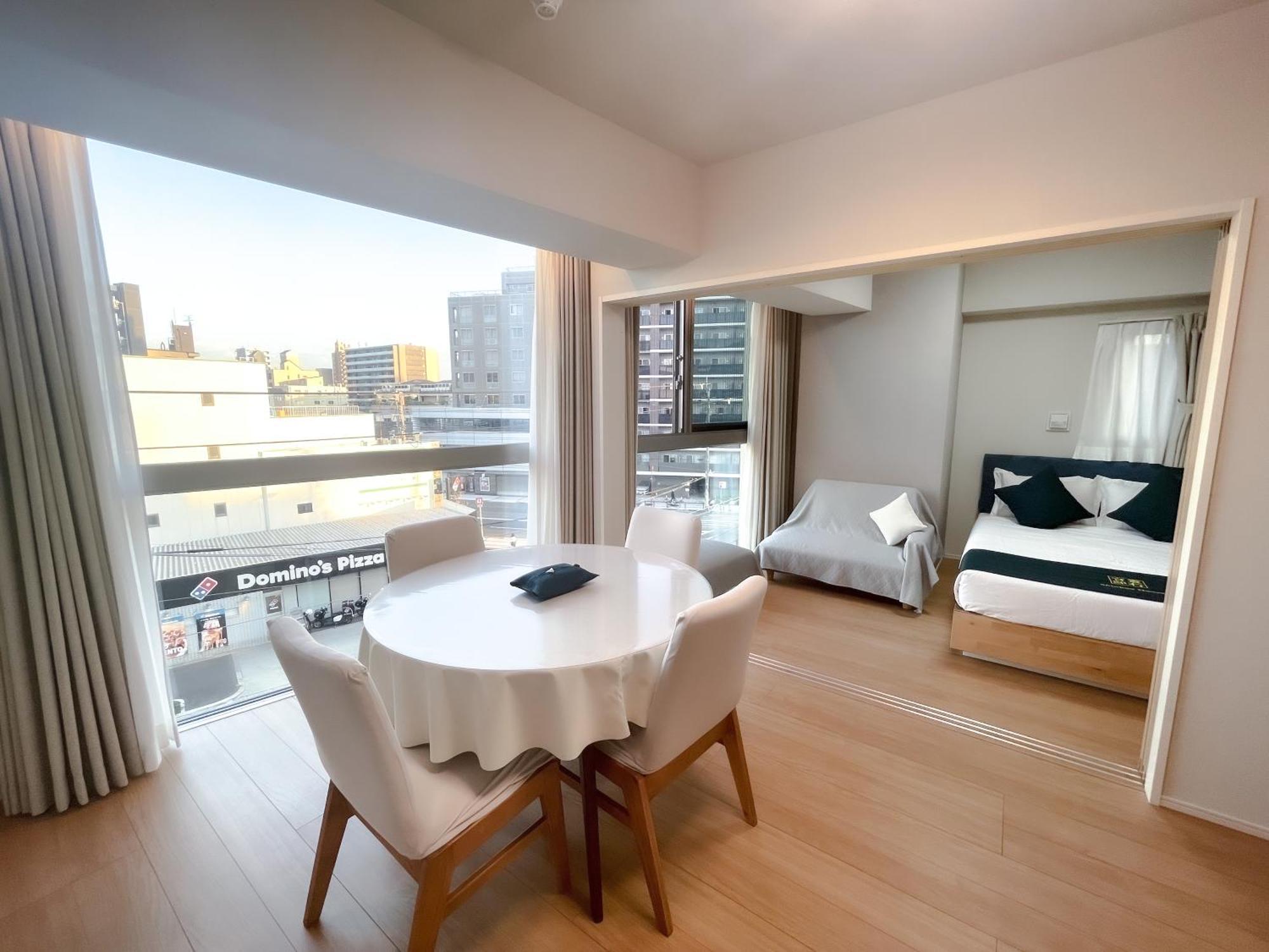 Shinkou House Ue Lejlighed Osaka Eksteriør billede