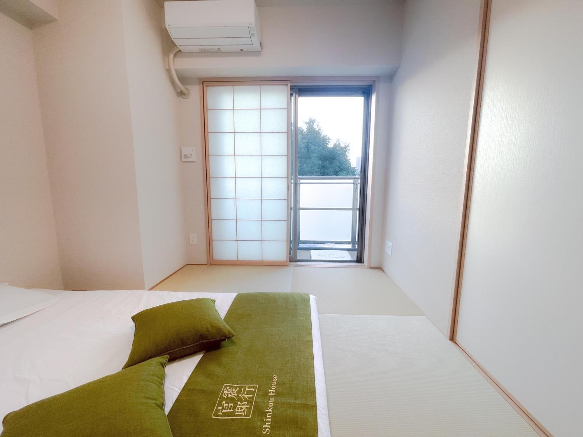 Shinkou House Ue Lejlighed Osaka Eksteriør billede